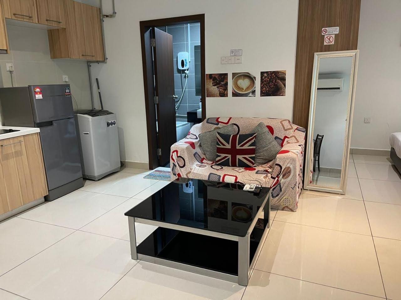 Jb City D'Esplanade Shopping Mall Apartment Johor Bahru Eksteriør bilde