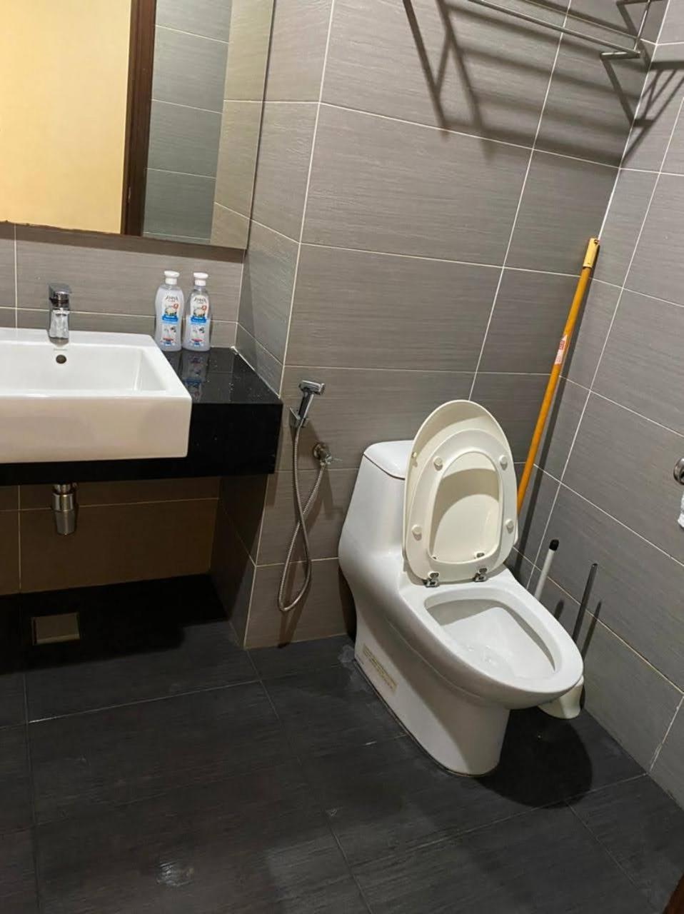 Jb City D'Esplanade Shopping Mall Apartment Johor Bahru Eksteriør bilde