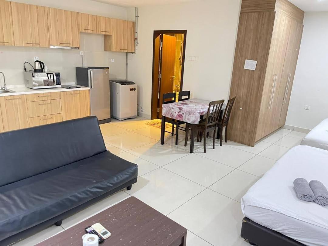 Jb City D'Esplanade Shopping Mall Apartment Johor Bahru Eksteriør bilde
