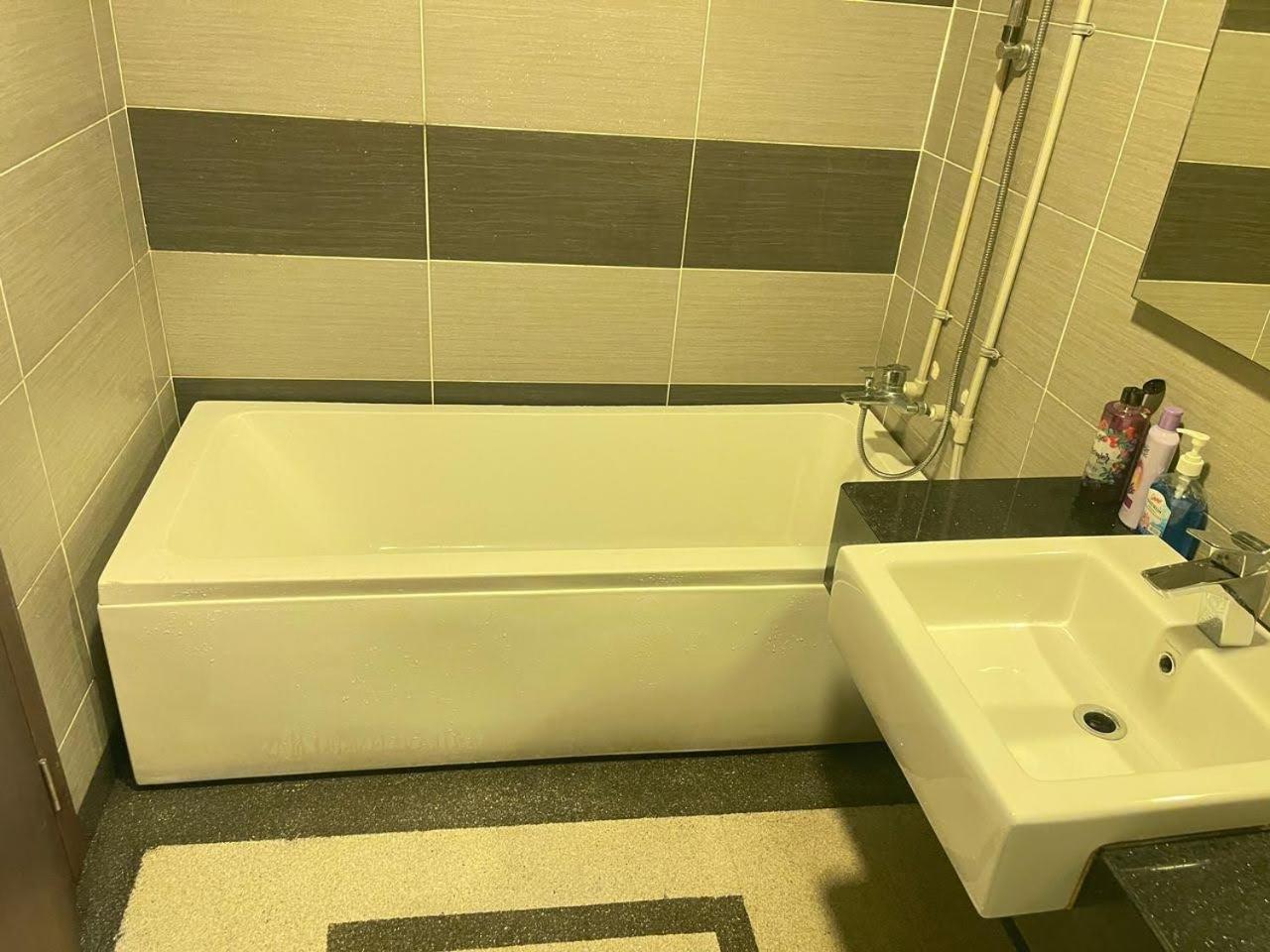 Jb City D'Esplanade Shopping Mall Apartment Johor Bahru Eksteriør bilde