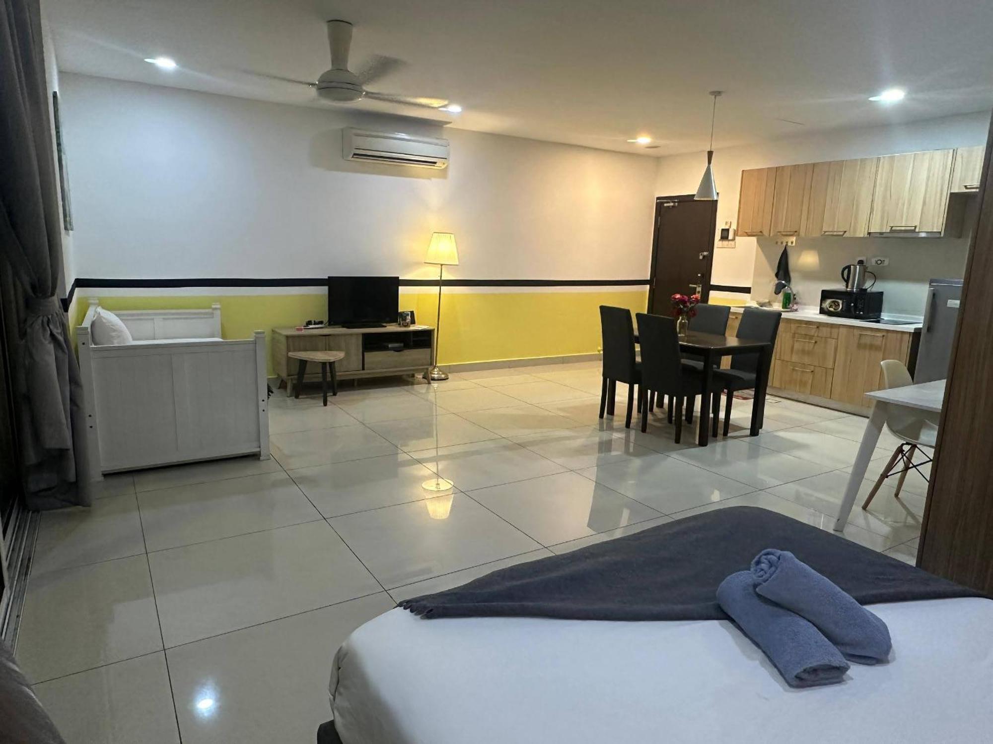 Jb City D'Esplanade Shopping Mall Apartment Johor Bahru Eksteriør bilde
